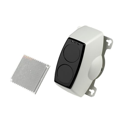 Optical beam smoke detector with reflector